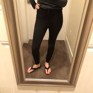 Lululemon leggings with pockets